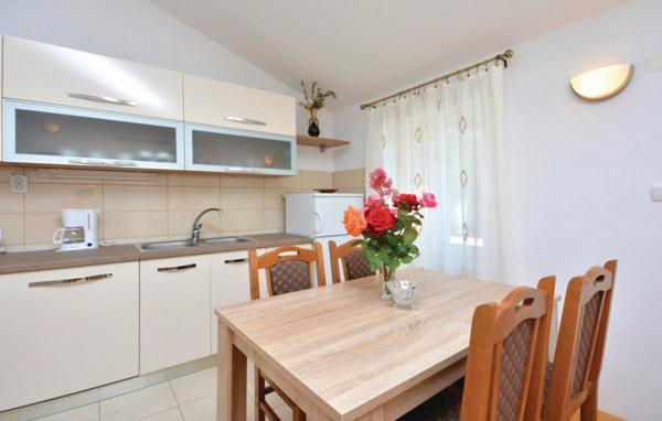 Apartman Zora Подстрана Экстерьер фото