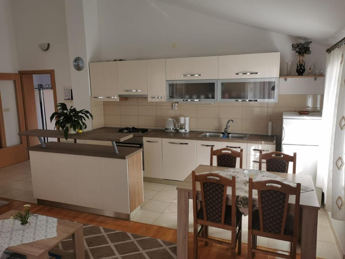 Apartman Zora Подстрана Экстерьер фото